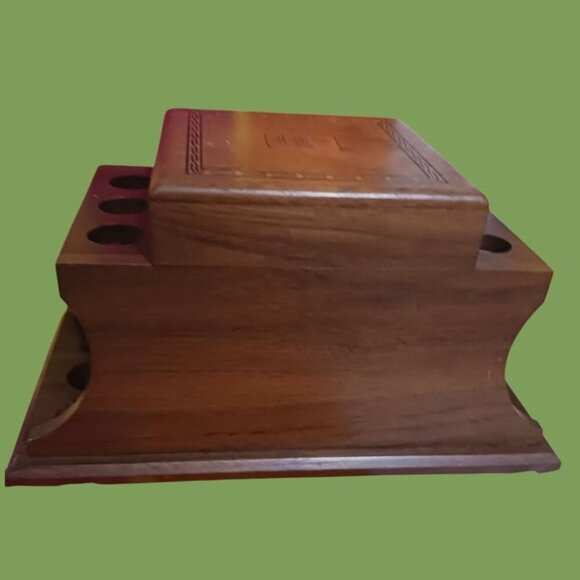 Vintage 1975 Wooden Pipe Stand Tobacco Box With Holder And Hinged Lid - Picture 11 of 12